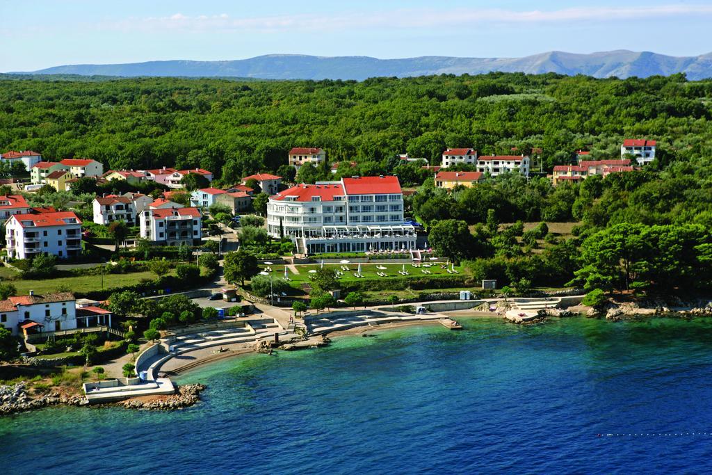 Spa & Wellness Hotel Pinia Malinska Dış mekan fotoğraf