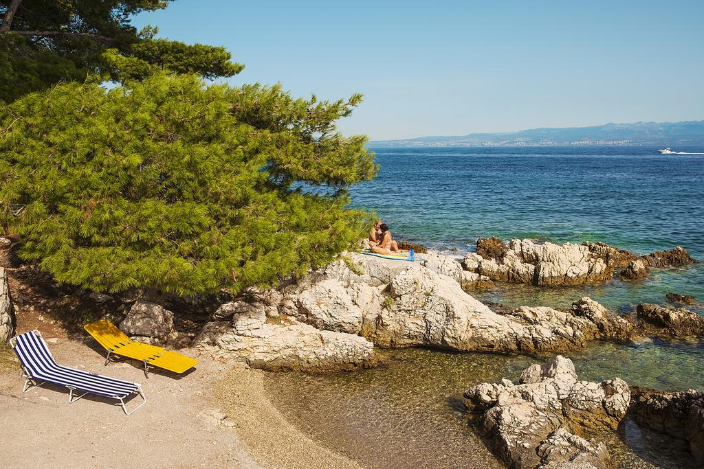 Spa & Wellness Hotel Pinia Malinska Dış mekan fotoğraf