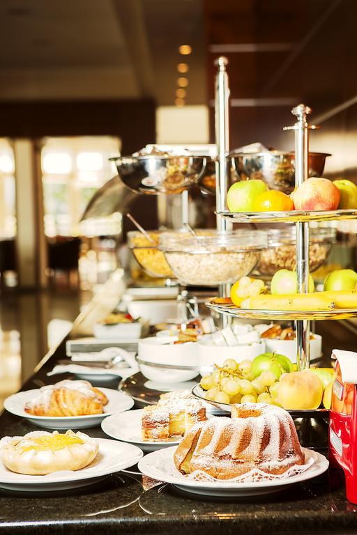 Spa & Wellness Hotel Pinia Malinska Dış mekan fotoğraf